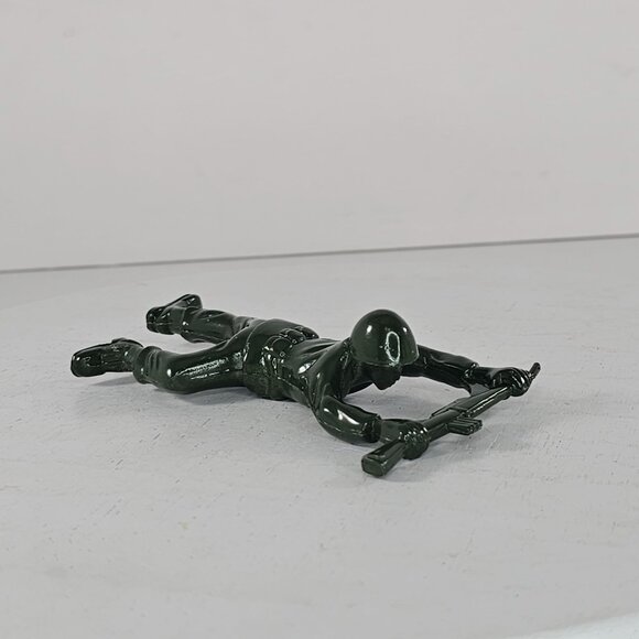 Green Army Man Bottle Opener Made Of Durable Metal - Picture 8 of 8